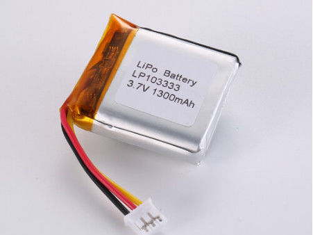 Αγορά LP103333 3.7V 1300MAH κατασκευαστές μπαταριών ιόντων λιθίου Πολυμερές Λιθίου Χημική Σύσταση Πολυμερές Λιθίου-ιόντων επαναφορτιζόμενο κύτταρο με Yes λογότυπο περιλαμβάνεται online manufacture