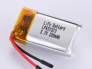 LP651523 3.7V 200MAH Πρισματικό πολυμερές επαναφορτιζόμενο κύτταρο ιόντων λιθίου Ο τέλειος συνδυασμός μορφής και λειτουργίας Μικρό μέγεθος