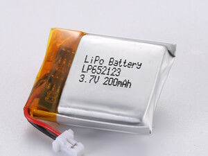 LP652123 3.7V 200MAH Επιχειρηματικός τύπος μπαταρίας πολυμερούς αργύρου λιθίου με χαρακτηριστικά ασφαλείας Προστασία από υπερφόρτιση και χρώμα