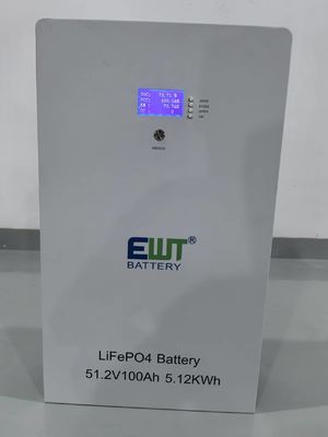 Πρωταθλήτρια μπαταρία EWT LiFePO4 51.2V 100Ah 5.12kWh για αξιόπιστη ηλιακή ενέργεια και τροχόσπιτο